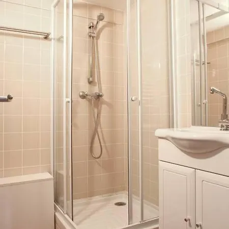 Unique Loft In Near Parc De La Lejlighed