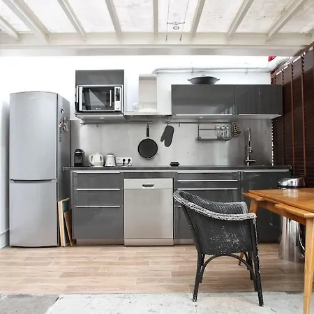 Unique Loft In Near Parc De La Lejlighed